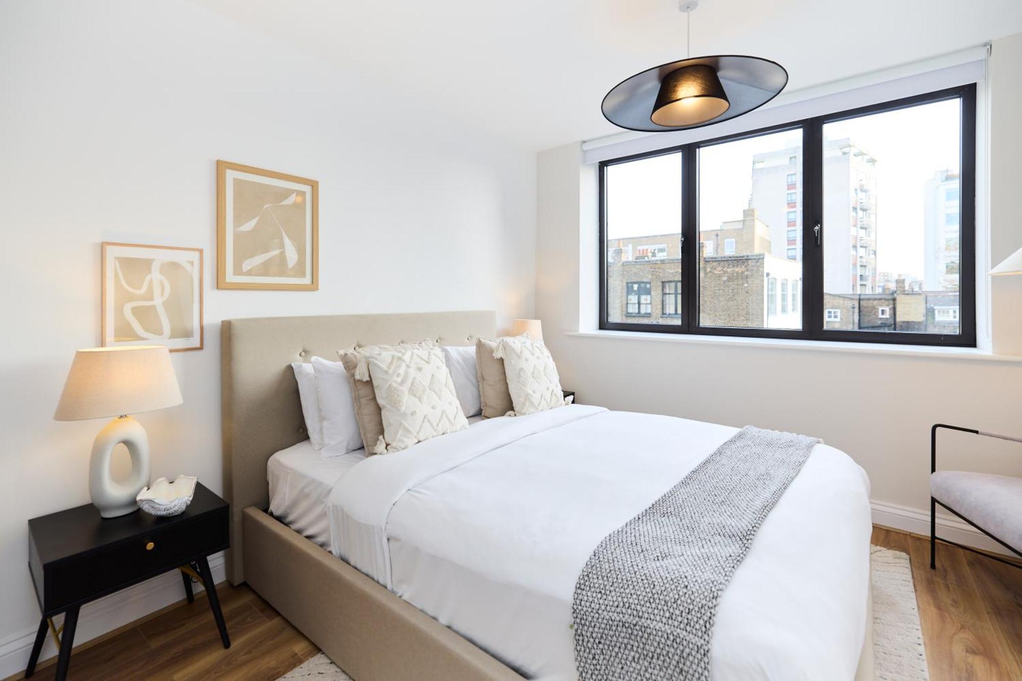 Apartamento The Goodge Street Place - Bright 2Bdr Flat Londres Exterior foto